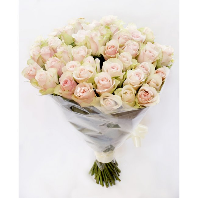 39 белых роз Офелия - магазин цветов «Букеттерия» в Сочи