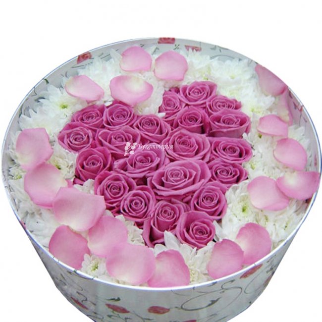 Коробка цветов «Ты в моем сердце» - магазин цветов «Букеттерия» в Сочи